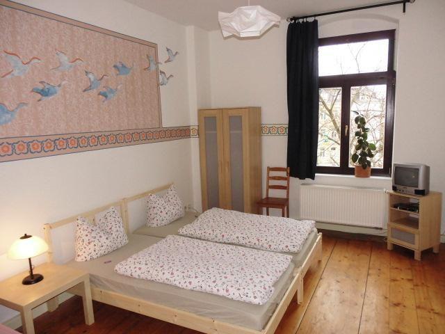 3R-Fewo-Bis-9-Personen-Zentral-T4 Apartment
